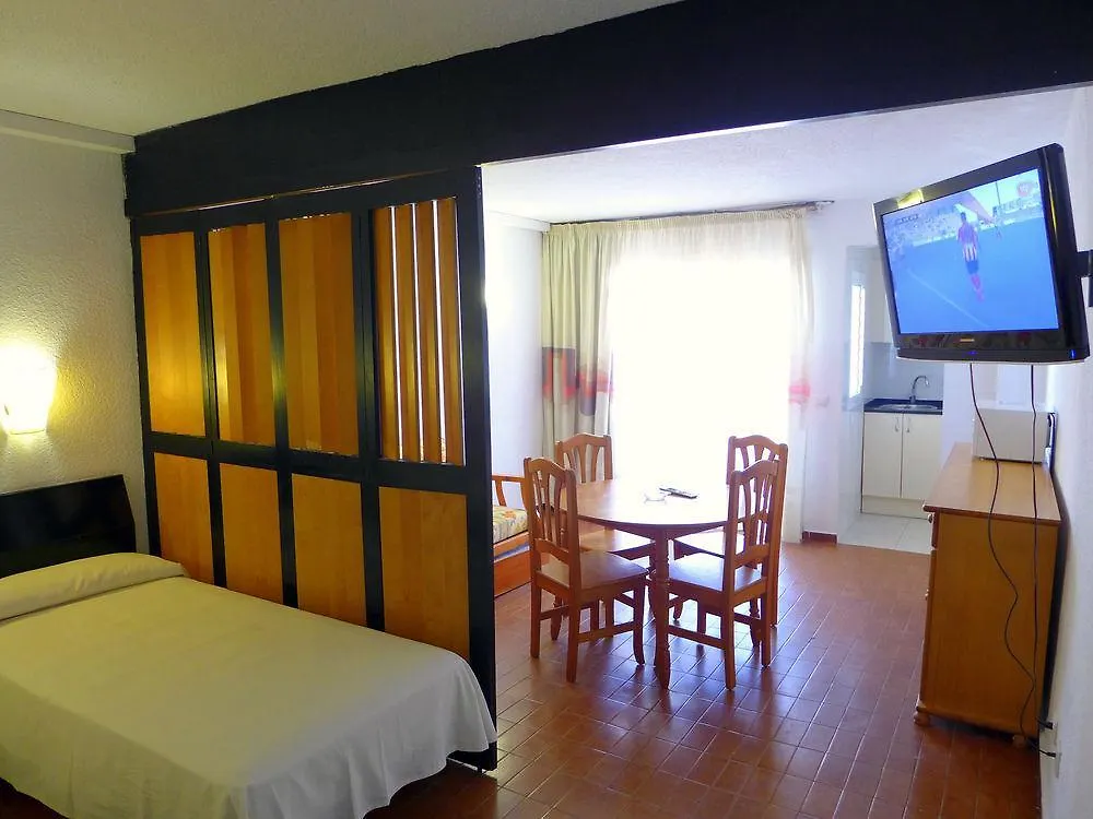 Rentalmar Alboran Apartments Salou España