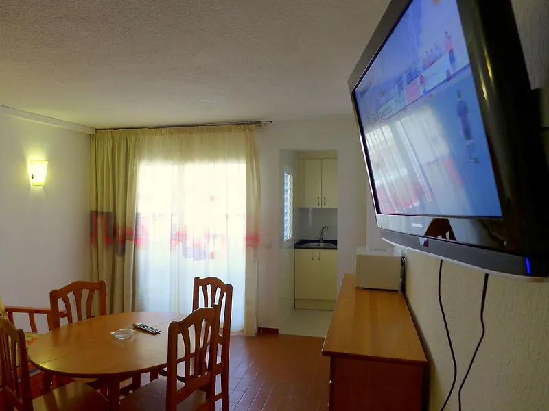 Rentalmar Alboran Apartments Salou