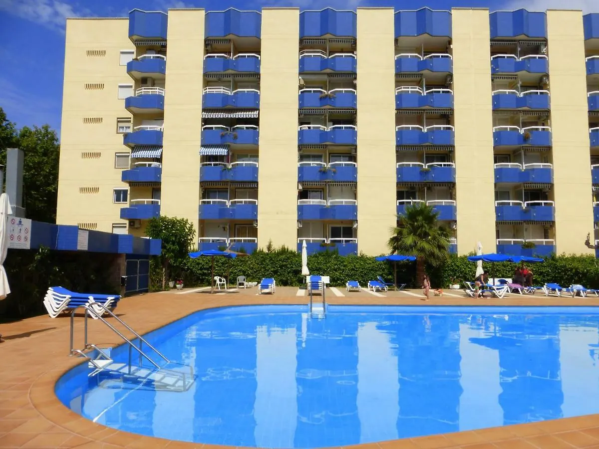 Rentalmar Alboran Apartments 살루